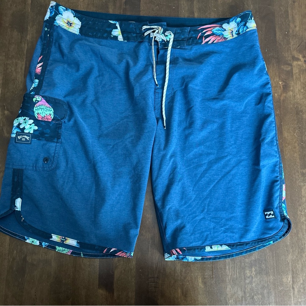 Billabong Mens 36 Boardshorts Swimming Suit Resort Tropical Beach Vacation